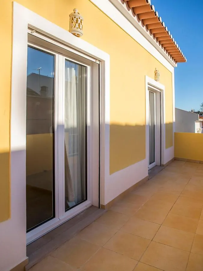B34 - Central Townhouse In Lagos 0*,