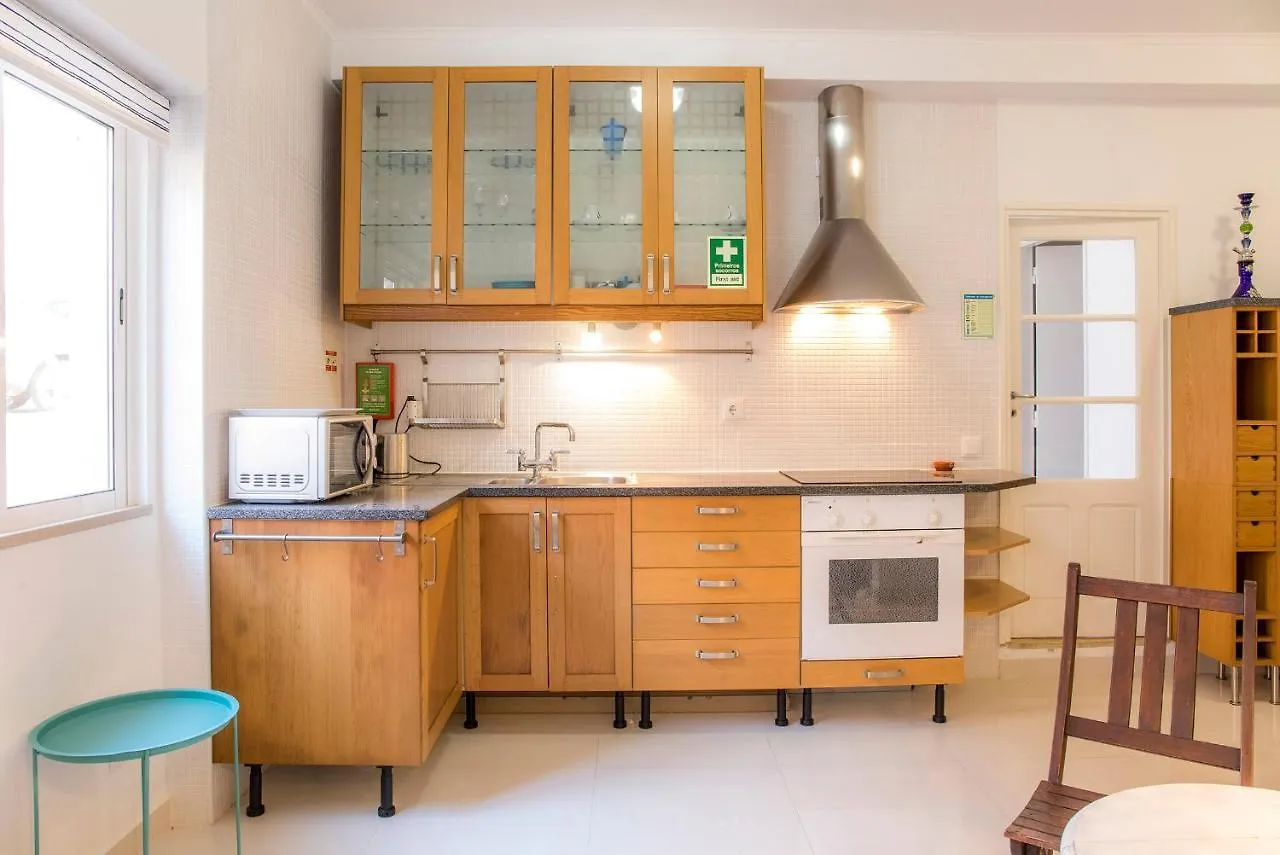 B34 - Central Townhouse In Lagos